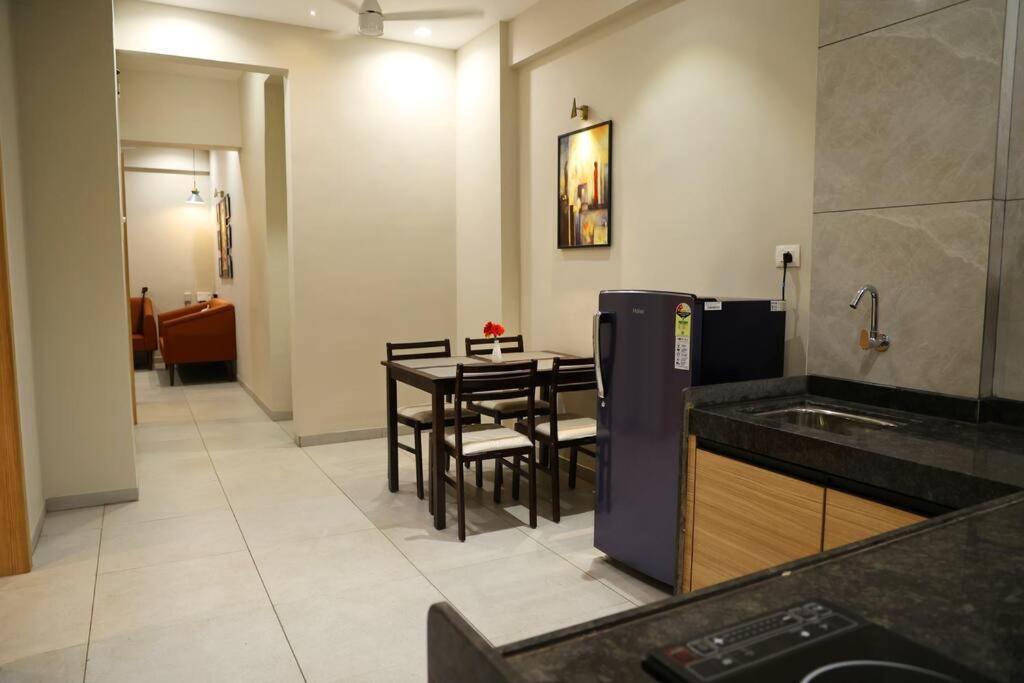 'Sumadhu Homes 301 ' Kolhapur Extérieur photo
